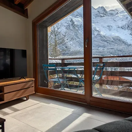 Stunning New In With Mont Blanc Views Διαμέρισμα *