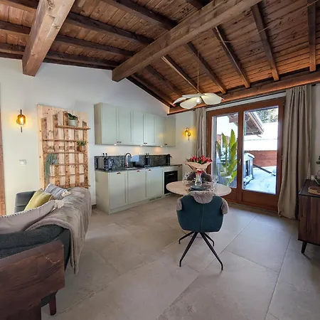 Stunning New In With Mont Blanc Views Διαμέρισμα *